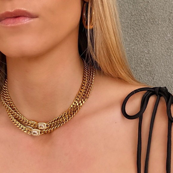 18K Gold Smoke Show Cuban Chain Crystal Necklace Tarnish Free - Picture 1 of 8